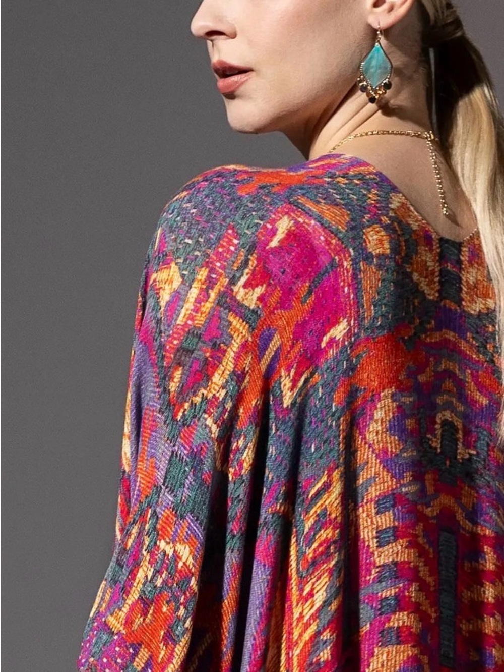 Multicolor Women's Knit Sweater - Vibrant Pattern